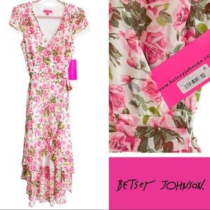 🌼 Betsey Johnson English Rose Print Wrap Dress